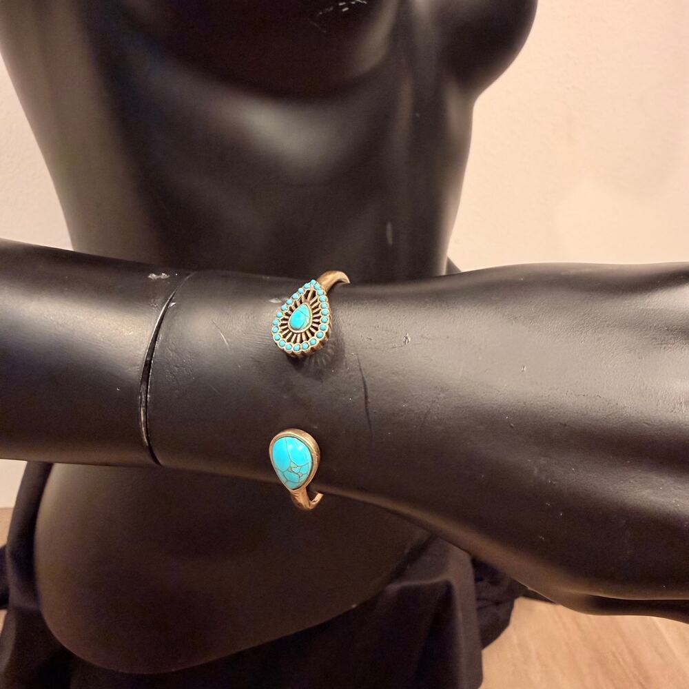 Lucky Brand Turquoise Blue Teardrop Gold Tone Open Cuff Bracelet Boho